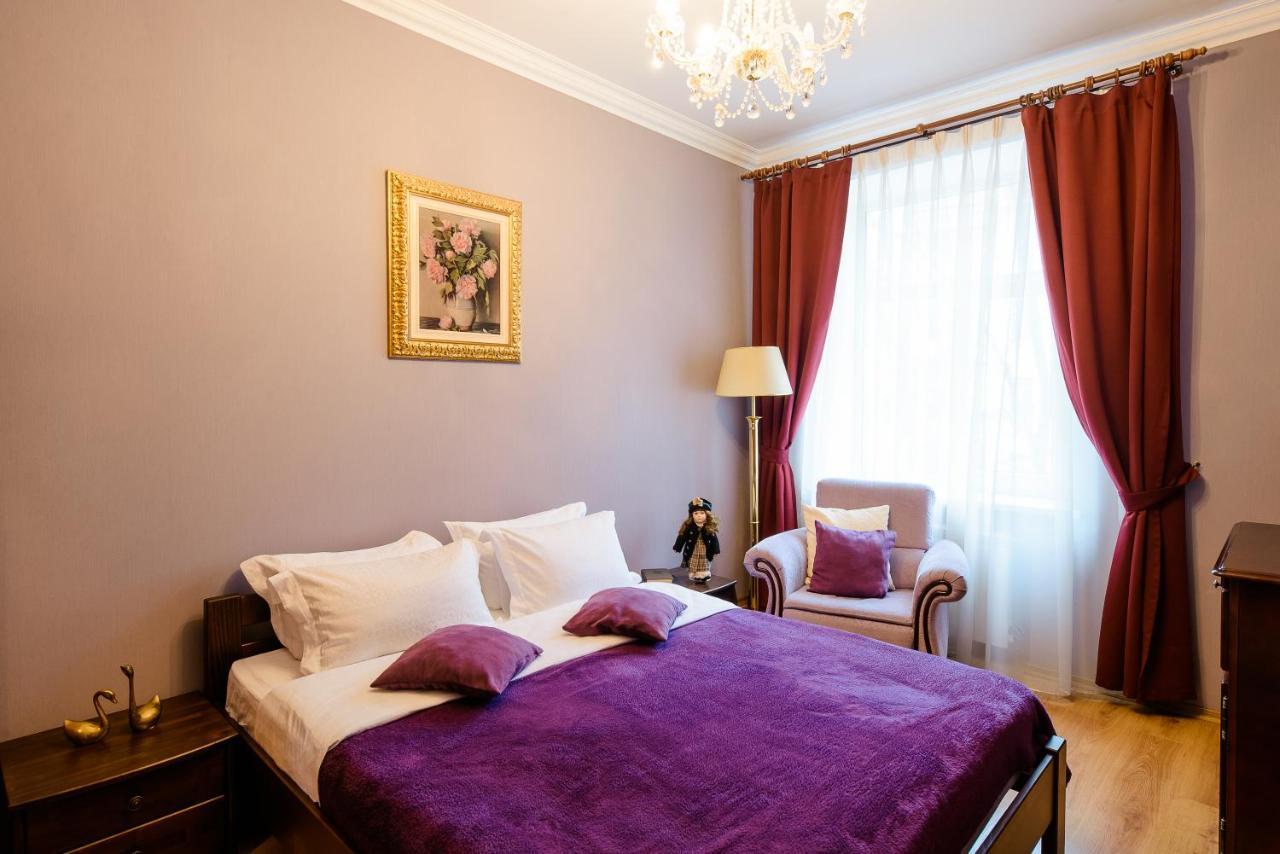 Khreschatyk Suites Киев Экстерьер фото